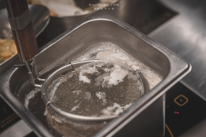 【新莊美食】Mini霸涮霸獨門鍋物，百元鍋物竟然吃得到越光米？即享迷你鍋物外帶一樣美味～新莊外帶鍋物推薦