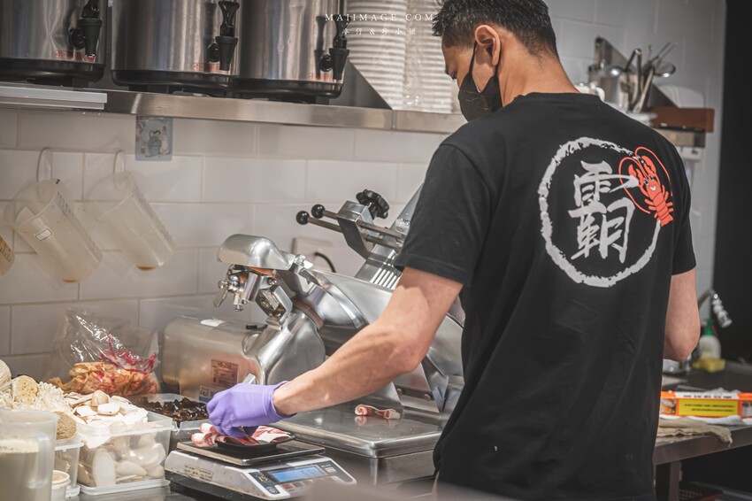 【新莊美食】Mini霸涮霸獨門鍋物，百元鍋物竟然吃得到越光米？即享迷你鍋物外帶一樣美味～新莊外帶鍋物推薦