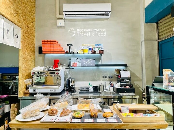 附設內用座位的麵包店，每週僅營業三天！不小心就錯過，隱身市場裡的低油低糖手作麵包「乘食所在」