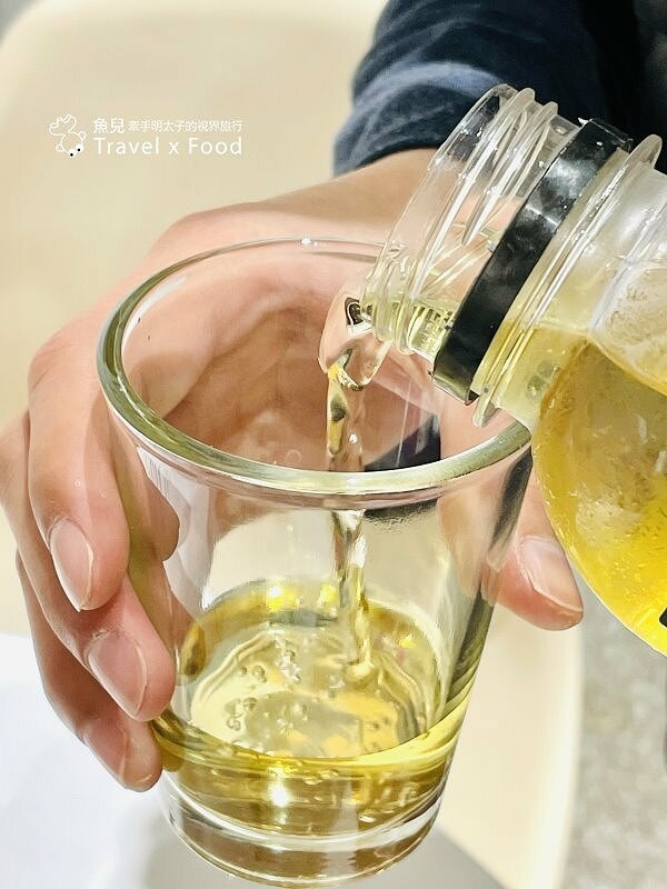 附設內用座位的麵包店，每週僅營業三天！不小心就錯過，隱身市場裡的低油低糖手作麵包「乘食所在」