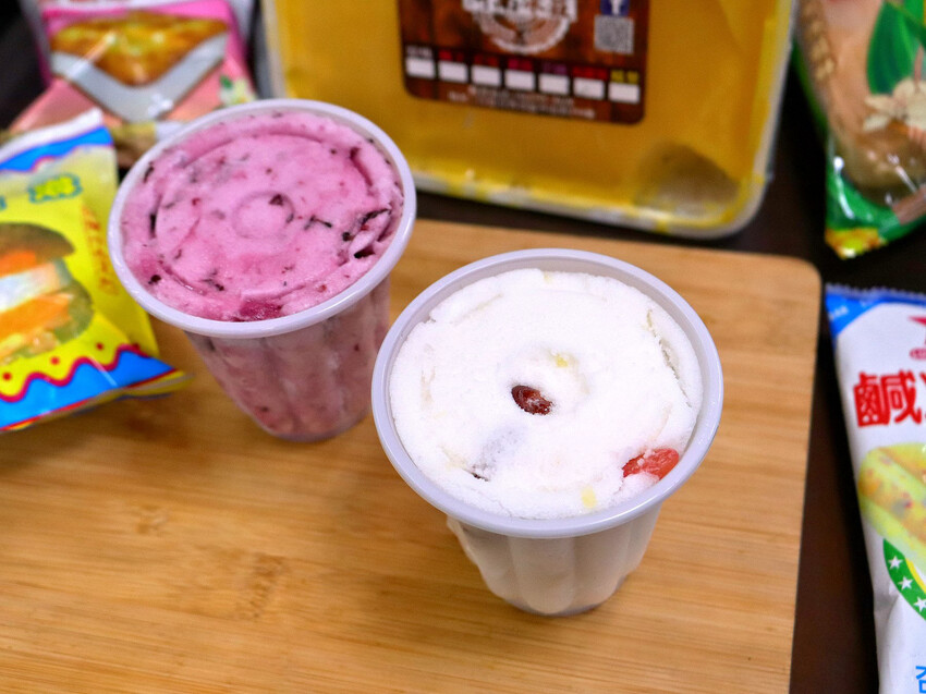 台南冰店／傳承三代70多年老店／傳統古早味四菓冰／嚴選天然水果／在地人從小吃到大／驚人佛心價CP值高