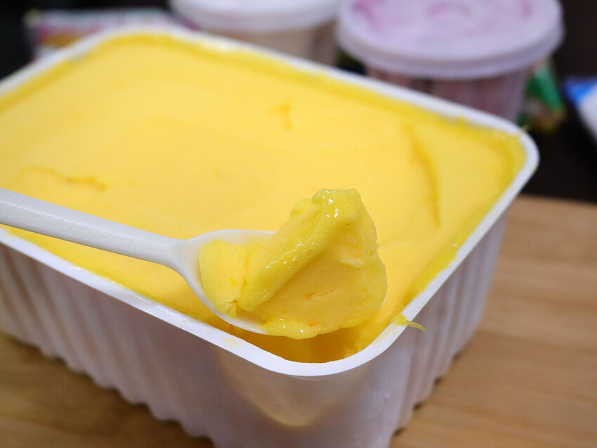 台南冰店／傳承三代70多年老店／傳統古早味四菓冰／嚴選天然水果／在地人從小吃到大／驚人佛心價CP值高