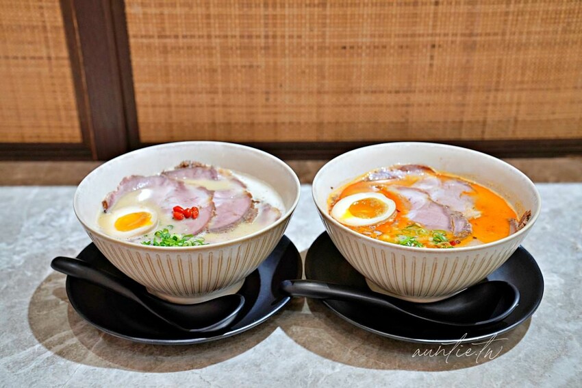 【新北】三峽|MERLIN.M 梅林麵,漢方、辛口拉麵,獨特口味吃不膩台灣拉麵