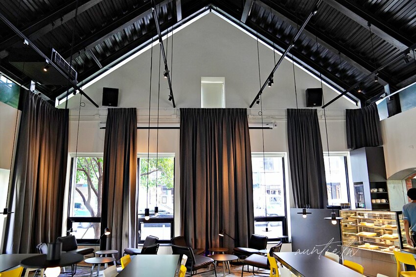 【台北】西門町|Woolloomooloo+in out West,電影公園內紅磚餐酒館