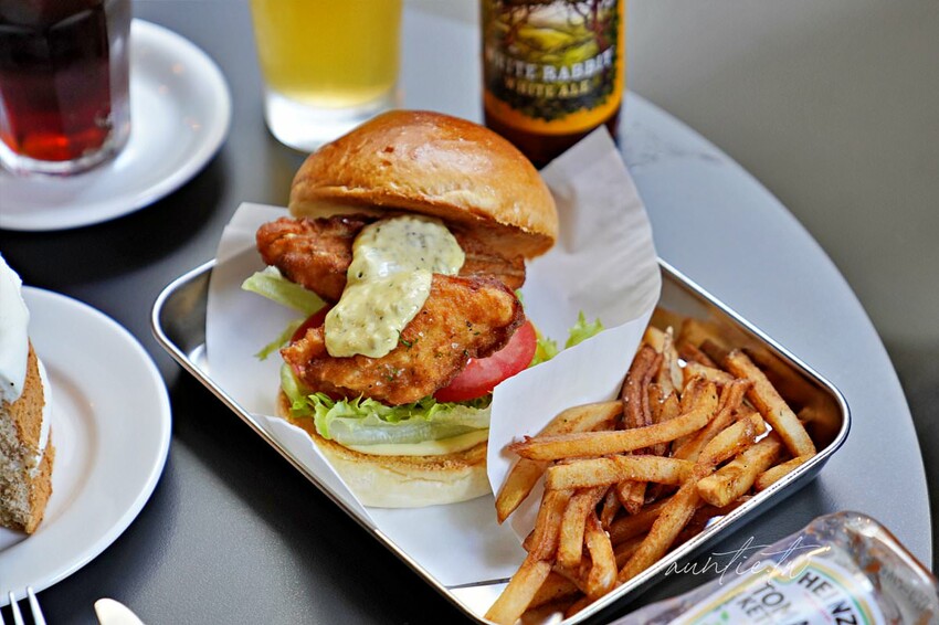 【台北】西門町|Woolloomooloo+in out West,電影公園內紅磚餐酒館