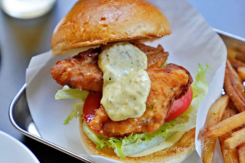 【台北】西門町|Woolloomooloo+in out West,電影公園內紅磚餐酒館