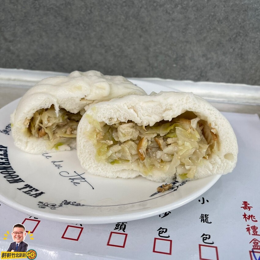 每日純手工.使用老麵製作 小籠包.鮮肉包.菜肉包.壽桃禮盒