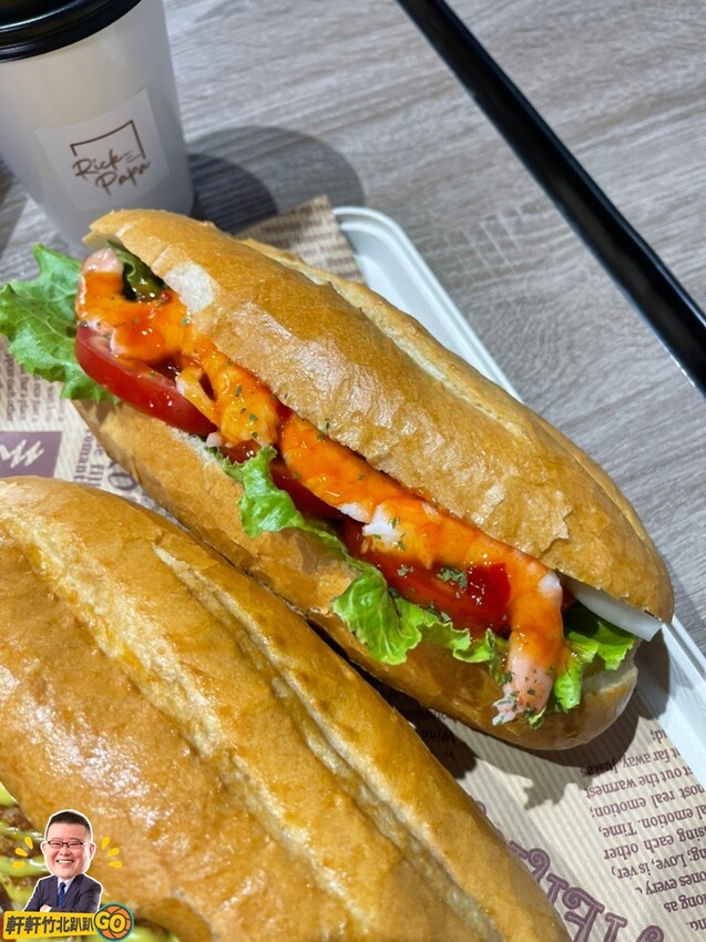 台味高粱酒香腸和客家鹹豬肉潛艇堡、東南亞風味飲品 時尚輕食 Chill一下!