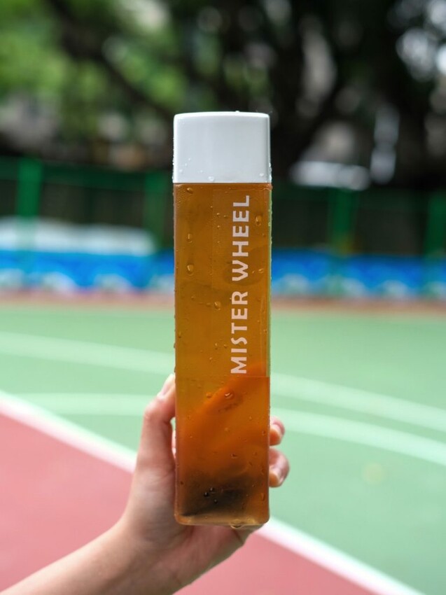 【台北美食】不貳光車輪餅｜板橋・充滿質感的文青車輪餅，擁有讓人難忘的爆餡美味 ! - 肉依小姐吃什麼