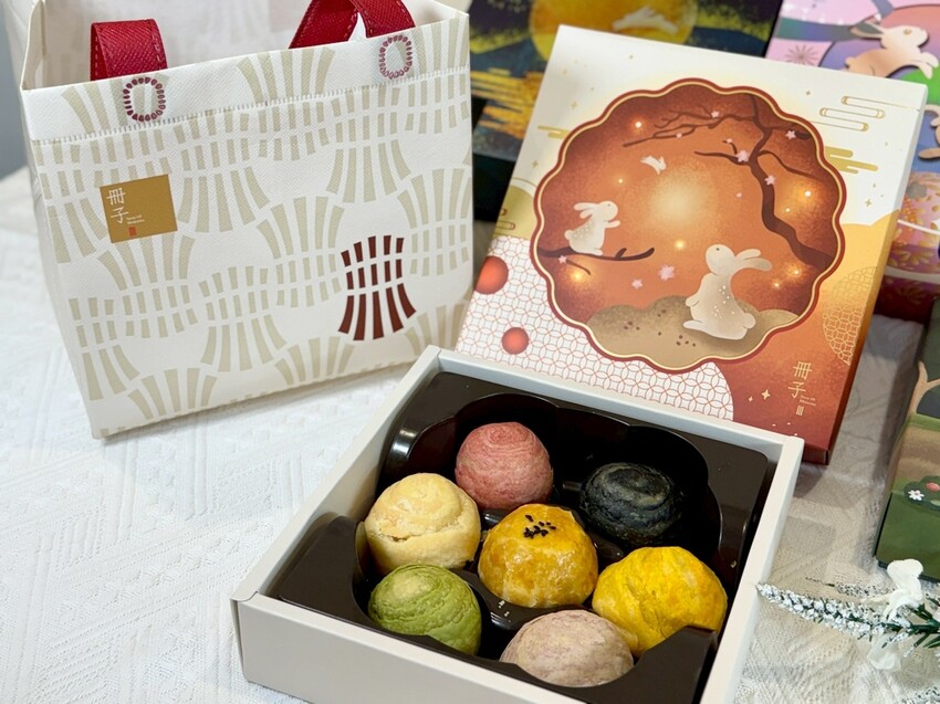 冊子中秋節禮盒-迎月時光 (4).jpg