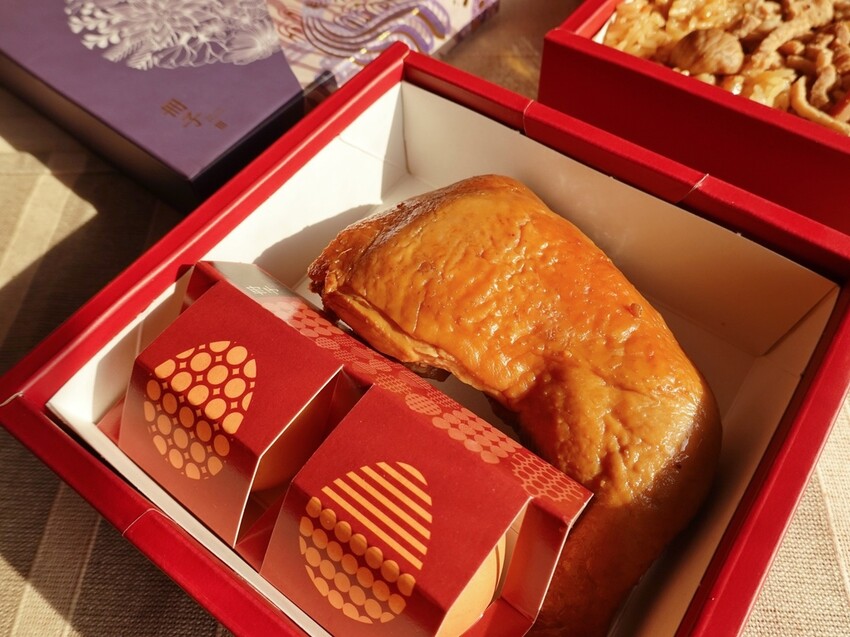 台北松山—冊子彌月油飯｜層層堆疊福虎臨門彌月喜悅｜三民公園、民生社區、撫遠街