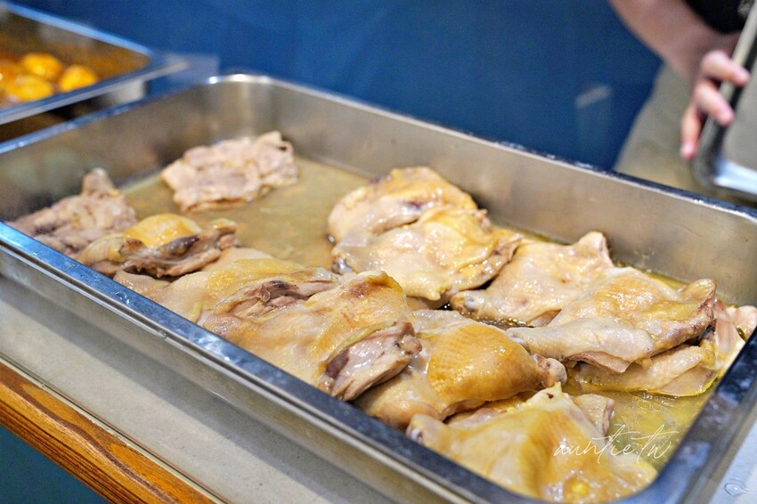 【台北】中山國小站|源海南雞飯,百元出頭海南雞飯,沒比較沒傷害,晴光市場美食