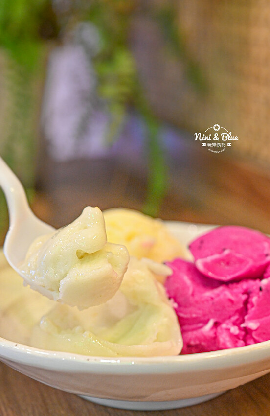 傳統復古冰店推薦,永興街天然水果綿綿冰3大球才60元