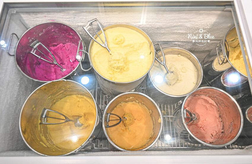 傳統復古冰店推薦,永興街天然水果綿綿冰3大球才60元