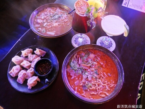 潮州宵夜首選【潮麵】麵店夜晚變酒吧!潮味調酒與台味美食衝味蕾 下酒菜滷味樣樣經典 潮州人宵夜場必朝聖的深夜酒吧!