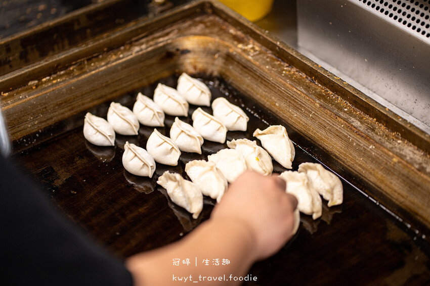 中正區美食推薦-有煎餃子館北市寧波店-台北煎餃推薦-中正紀念堂美食推薦-捷運美食推薦 (15 - 40).jpg