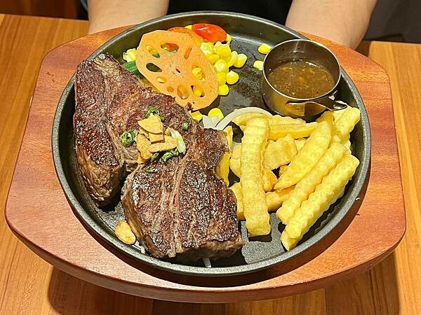 +（林口牛排）炙り庵牛排林口長庚店～林口美味牛排館推薦！安格