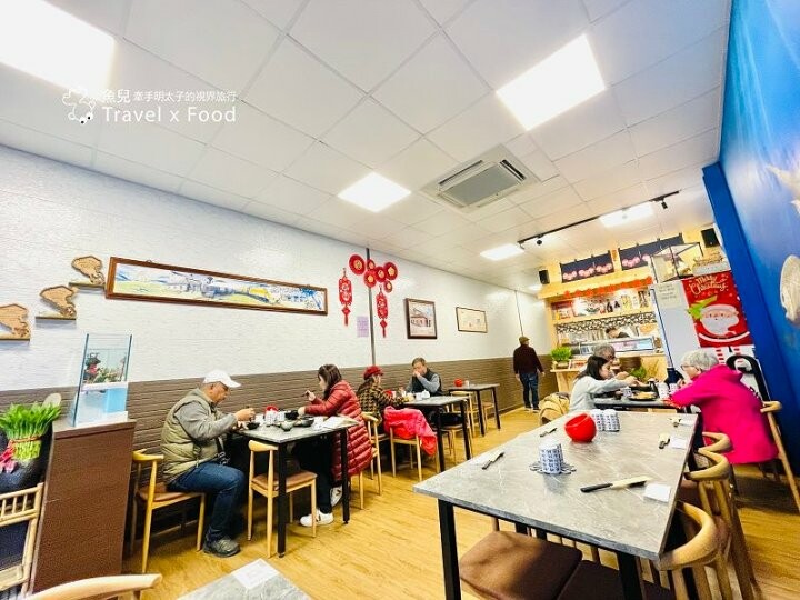 供應日式定食與無菜單料理，餐點夠水準，從前菜到甜點都讓人驚艷，火車站正對面「三千里日式料理」，備免費停車場 @魚兒 x 牽手明太子的「視」界旅行