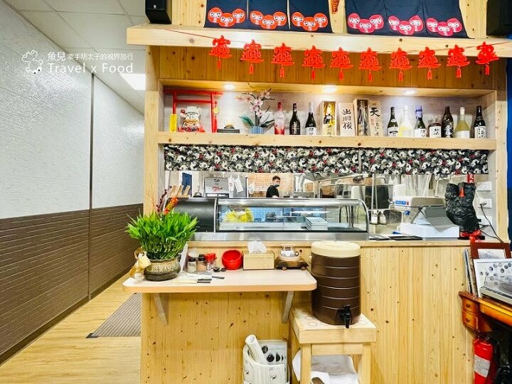 供應日式定食與無菜單料理，餐點夠水準，從前菜到甜點都讓人驚艷，火車站正對面「三千里日式料理」，備免費停車場 @魚兒 x 牽手明太子的「視」界旅行