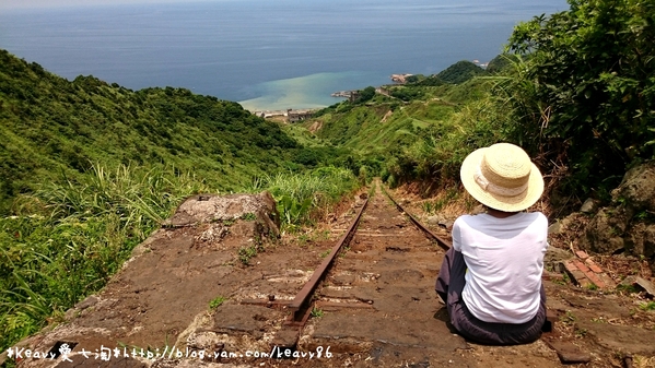 ★新北瑞芳★風景怡人【報時山】旁隱匿美拍秘境鐵道溜滑梯。
