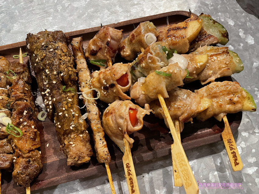 [台北大安區]美味連鎖串烤店，食材新鮮烤功一流-路邊烤肉wi