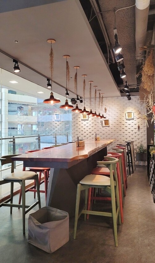 新時代人氣韓式料理|KATZ 卡司韓藝料理,韓食創意新滋味,單點、多人套餐任你選,而且還全天候供餐!!