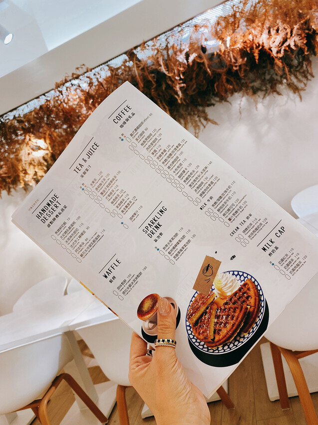 旅人咖啡桃園力行店：友善寵物、高CP早午晚餐、視覺味覺都滿足！