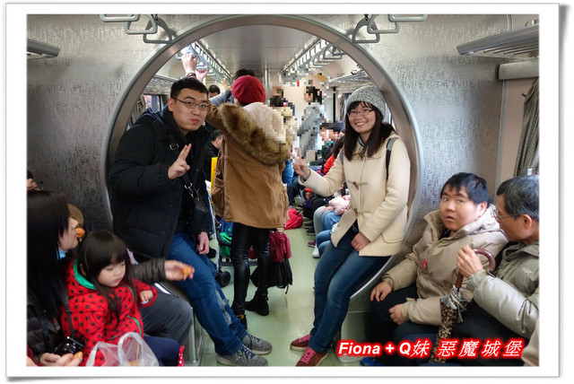 【家族新春四日遊。DAY4下】新北。平溪 - 觀賞氣勢磅礡的十分瀑布+十分老街放天燈初體驗+平溪老街尋找最古老郵筒，悠哉的在老街閒晃一下午。