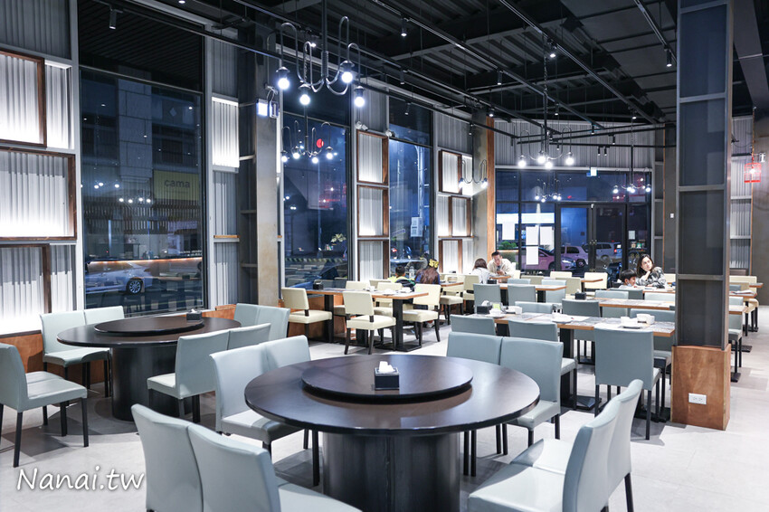 晚來吃不到！秒殺限量招牌脆皮雞，內行都打電話預定，員林這家港點巔峰時間常常客滿