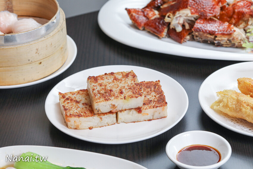 晚來吃不到！秒殺限量招牌脆皮雞，內行都打電話預定，員林這家港點巔峰時間常常客滿