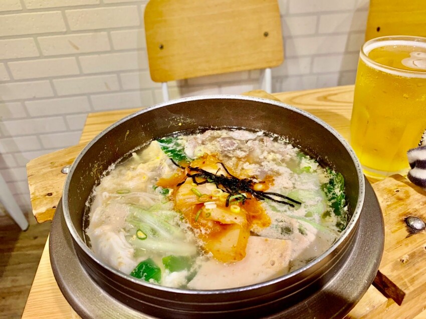 【台北圓山】親子餐廳推薦|歐兔啡食館 台北圓山捷運館 比臉大豬排、車車兒童餐 適合全家人一起來的餐廳 超可愛兔兔陪你吃飯