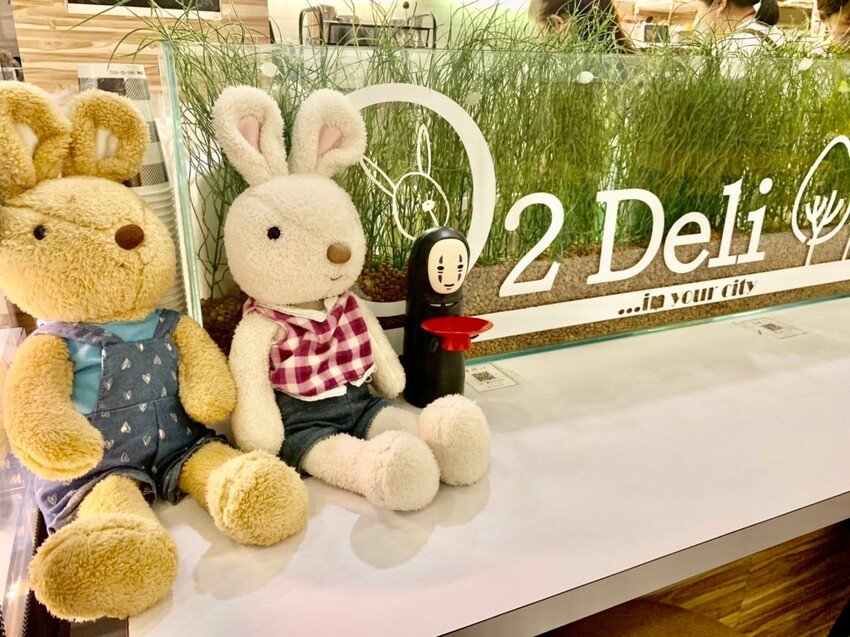 【台北圓山】親子餐廳推薦|歐兔啡食館 台北圓山捷運館 比臉大豬排、車車兒童餐 適合全家人一起來的餐廳 超可愛兔兔陪你吃飯