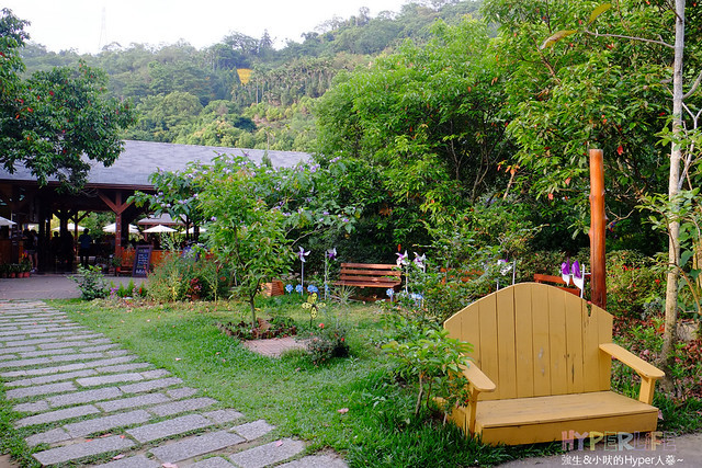 2015中部5-7月看金針花不用跑台東花蓮，花況全開好靚啊@台中新社沐心泉 @強生與小吠的Hyper人蔘~