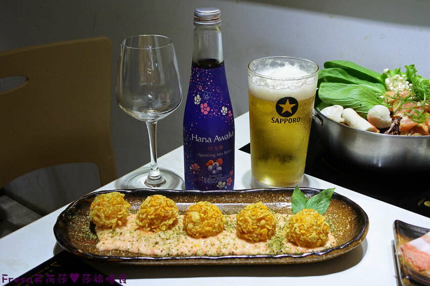 高雄火鍋【粟木小火鍋】深夜平價火鍋＋餐酒料理.素雅氛圍又輕鬆.飲品餐包無限供應│高雄鳳山店│鳳山美食 - Fresa芙芮莎♥莎旅憶食