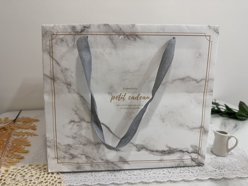 全台。宅配︱歐卡諾諾okarollroll美味的人氣宅配甜點︱台農57號地瓜巴斯克蛋糕&可可咖啡凍毛巾捲開箱