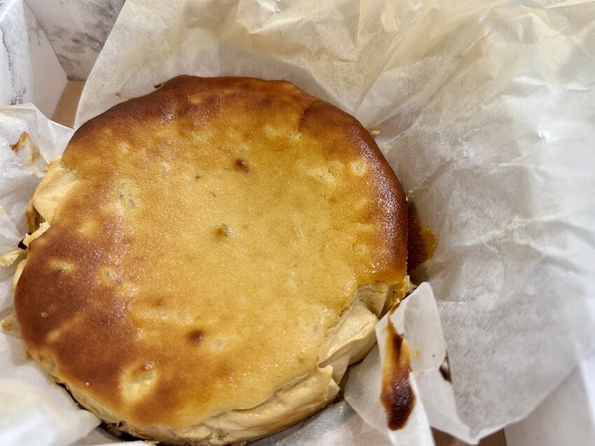 全台。宅配︱歐卡諾諾okarollroll美味的人氣宅配甜點︱台農57號地瓜巴斯克蛋糕&可可咖啡凍毛巾捲開箱