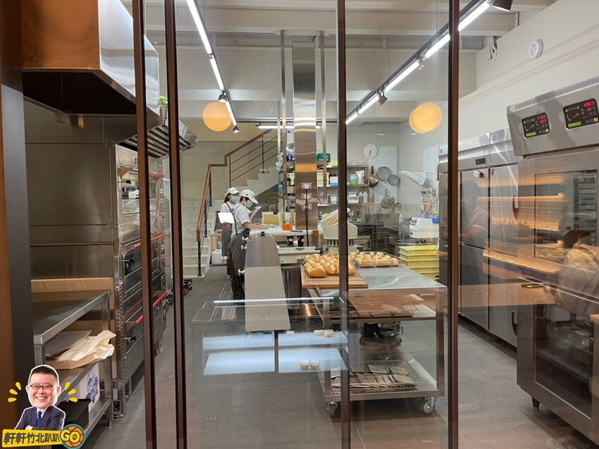 竹北大遠百旁.嚴選食材.用心堅持的烘焙技術.每日限量生吐司.歐式麵包(Boulangerie Friand)