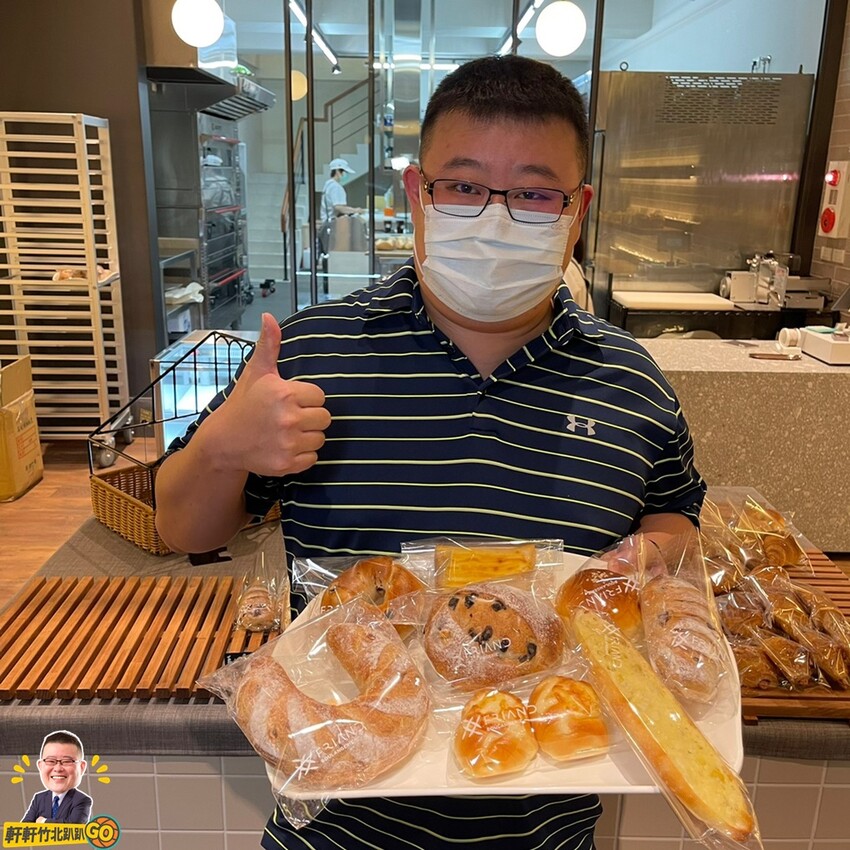 竹北大遠百旁.嚴選食材.用心堅持的烘焙技術.每日限量生吐司.歐式麵包(Boulangerie Friand)