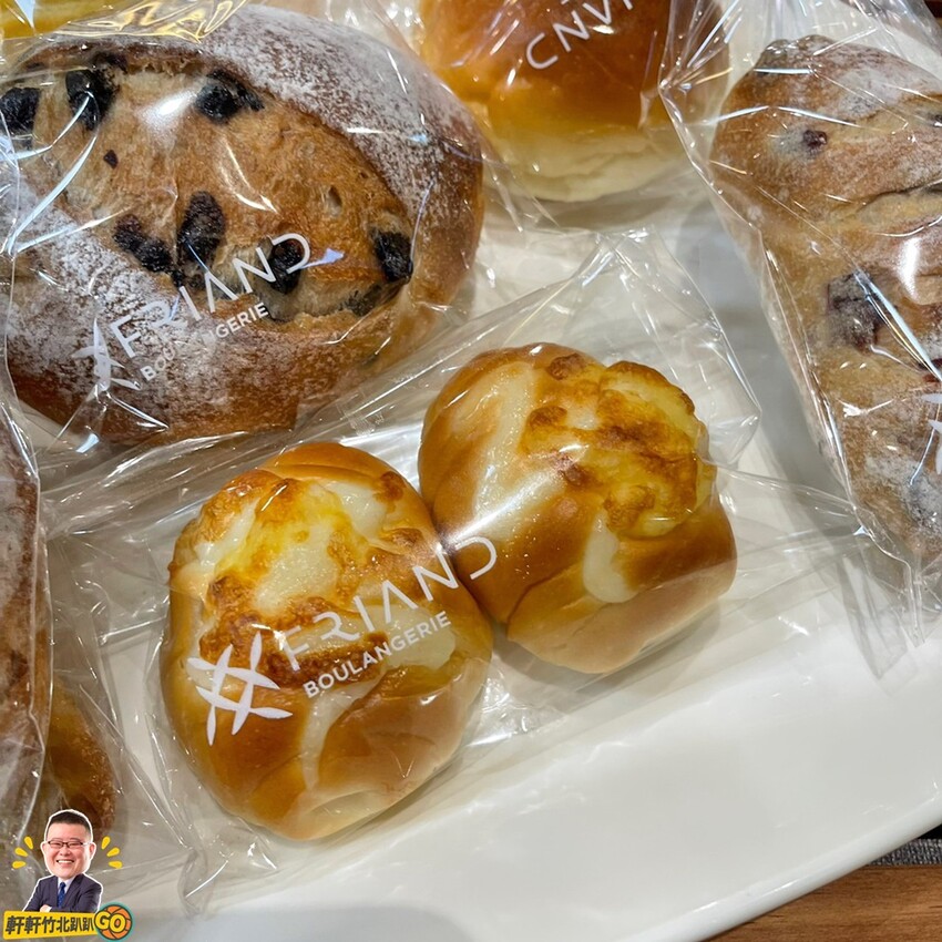 竹北大遠百旁.嚴選食材.用心堅持的烘焙技術.每日限量生吐司.歐式麵包(Boulangerie Friand)