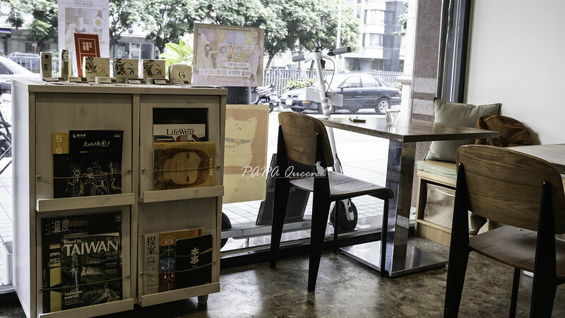 台中西區｜暖活咖啡  Nuanhuo Cafe 日系簡約風格全蔬食咖啡館!