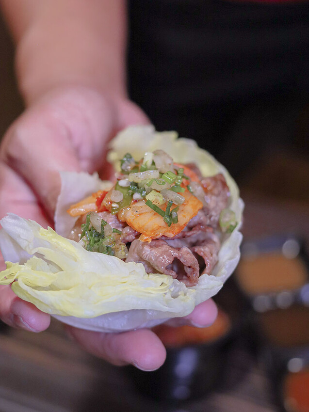 免飛日本!新竹也有80年代昭和感日式火烤兩吃炭烤吃到飽,比臉大、頂級加價$499龍蝦吃到飽