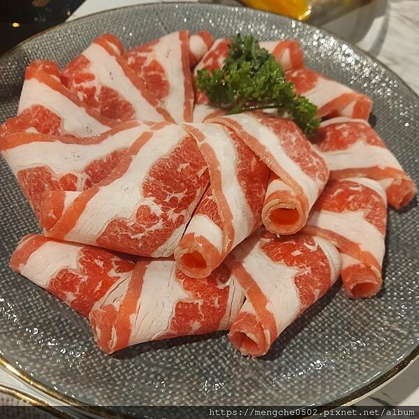 LINE_ALBUM_偷鍋_220531_10.jpg LINE_ALBUM_偷鍋_220531_10.jpg