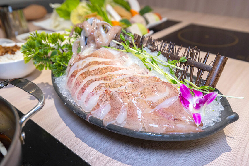 火鍋世家-台中復興尊爵店 火鍋世家-台中復興尊爵店