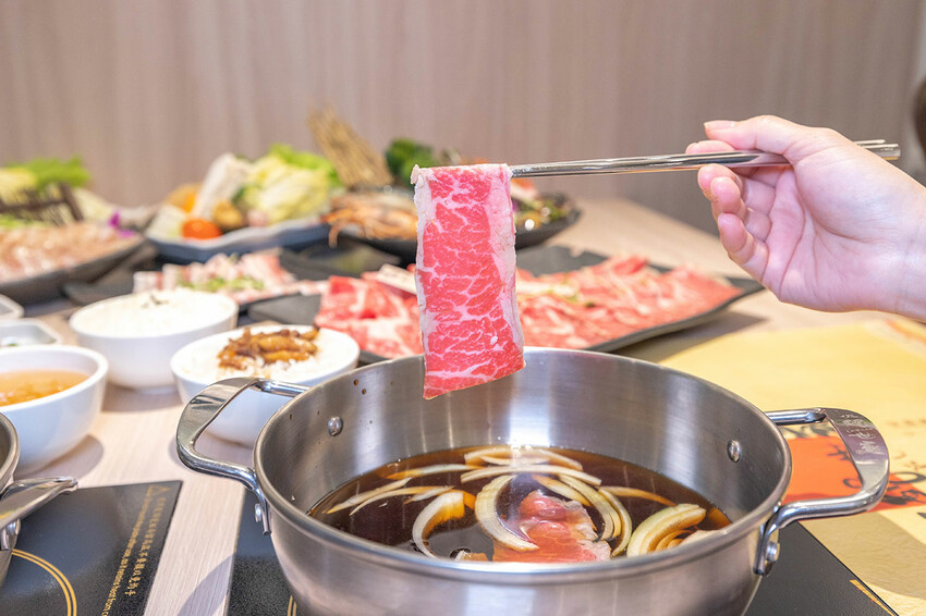 火鍋世家-台中復興尊爵店 火鍋世家-台中復興尊爵店