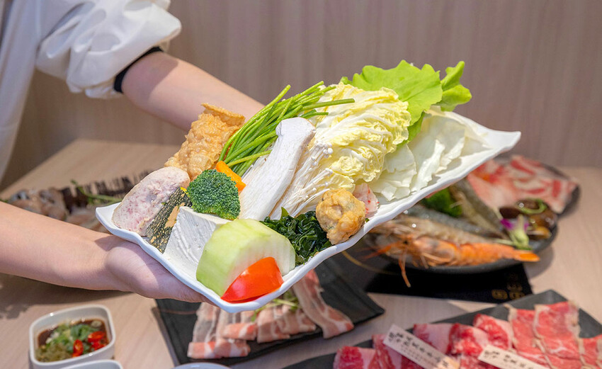 火鍋世家-台中復興尊爵店 火鍋世家-台中復興尊爵店