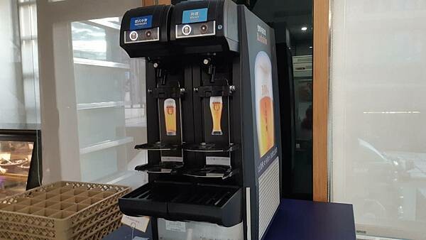 仲信鬱金香酒店-品臻樓 品東西自助餐吃到飽