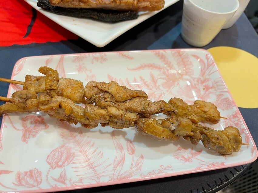 八德美食推薦，品串串燒平價高CP居酒屋。