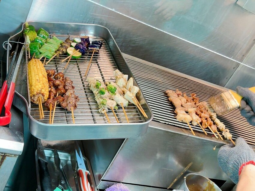 八德美食推薦，品串串燒平價高CP居酒屋。