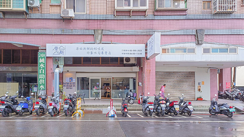 只有阿嬤做的吐司才這麼胖！滑嫩炒蛋水嫩好好吃，每一口都咬得到肉肉~