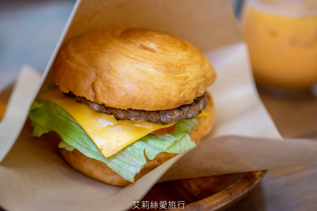 一秒到泰國讓人思思念念的美味泰奶 為了這杯天天去報到 每日新鮮現泡限時25元就喝得到！